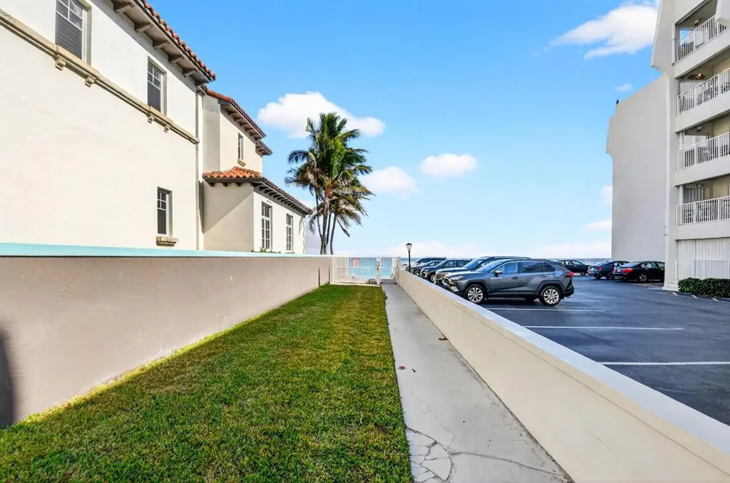 3500 S Ocean Boulevard South Palm Beach FL 33480