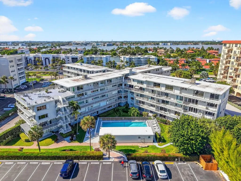3500 S Ocean Boulevard South Palm Beach FL 33480