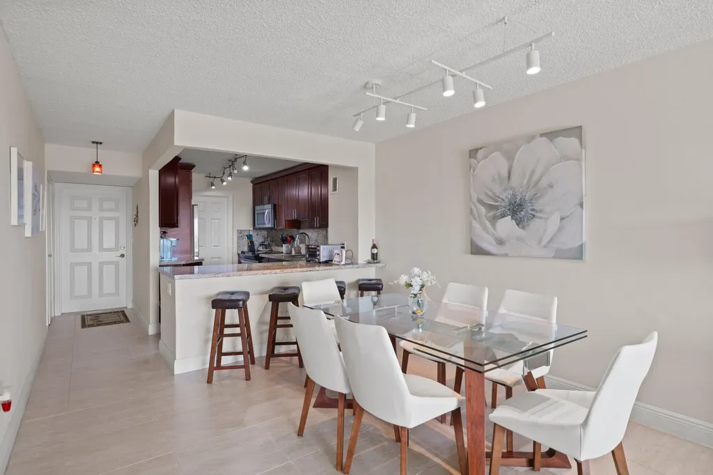 1021 Hillsboro Mile Hillsboro Beach FL 33062