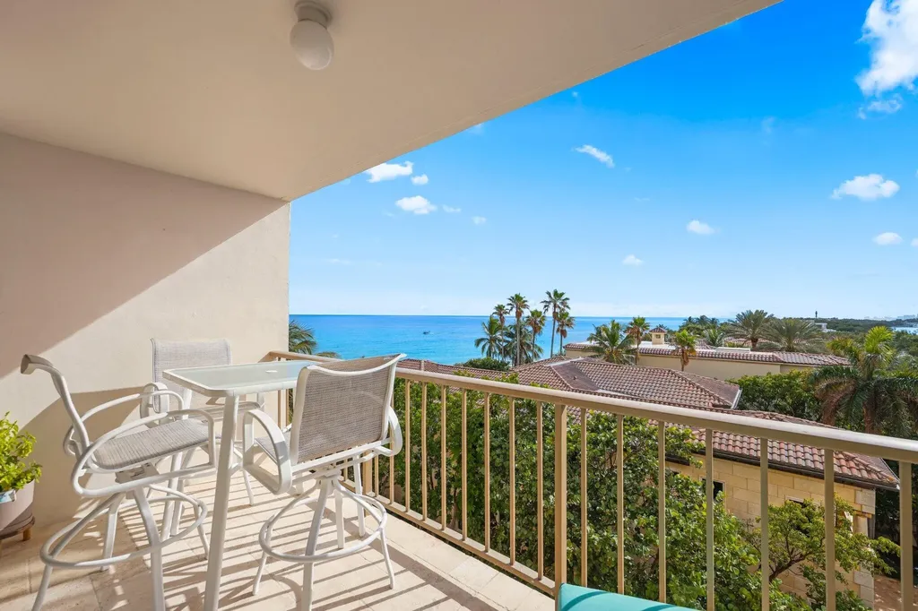 1021 Hillsboro Mile Hillsboro Beach FL 33062