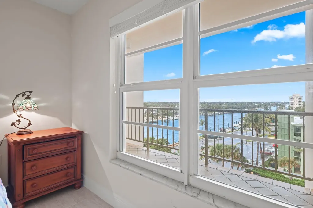1021 Hillsboro Mile Hillsboro Beach FL 33062