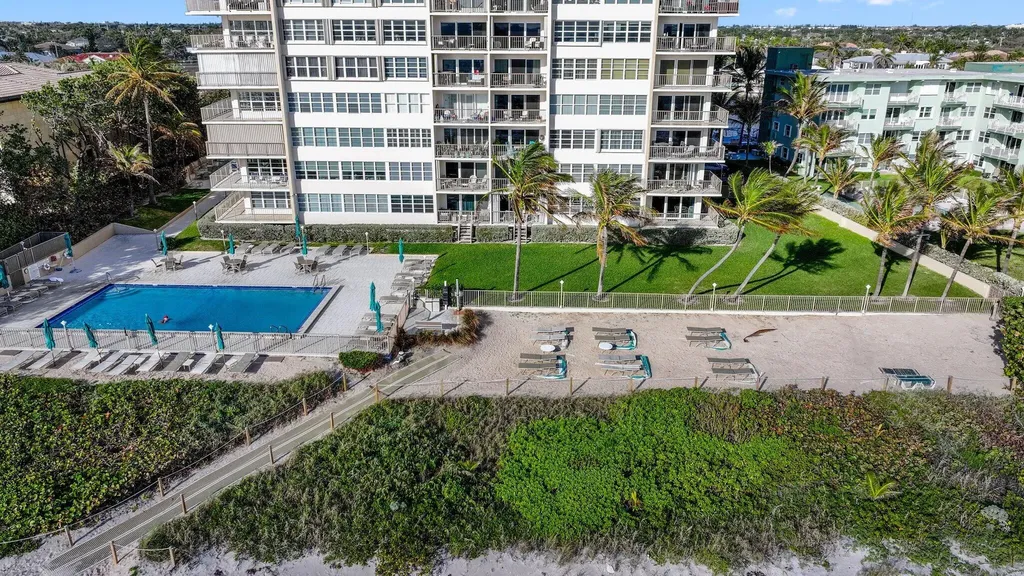 1021 Hillsboro Mile Hillsboro Beach FL 33062