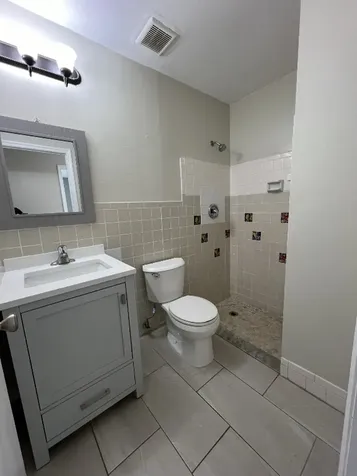 2413 SE Whitehorse Street Port St Lucie FL 34984