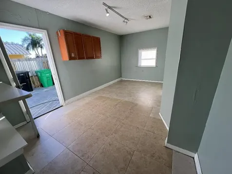 2413 SE Whitehorse Street Port St Lucie FL 34984