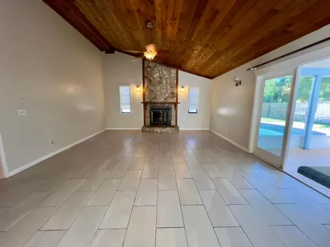 2413 SE Whitehorse Street Port St Lucie FL 34984