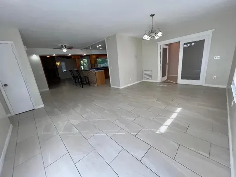 2413 SE Whitehorse Street Port St Lucie FL 34984