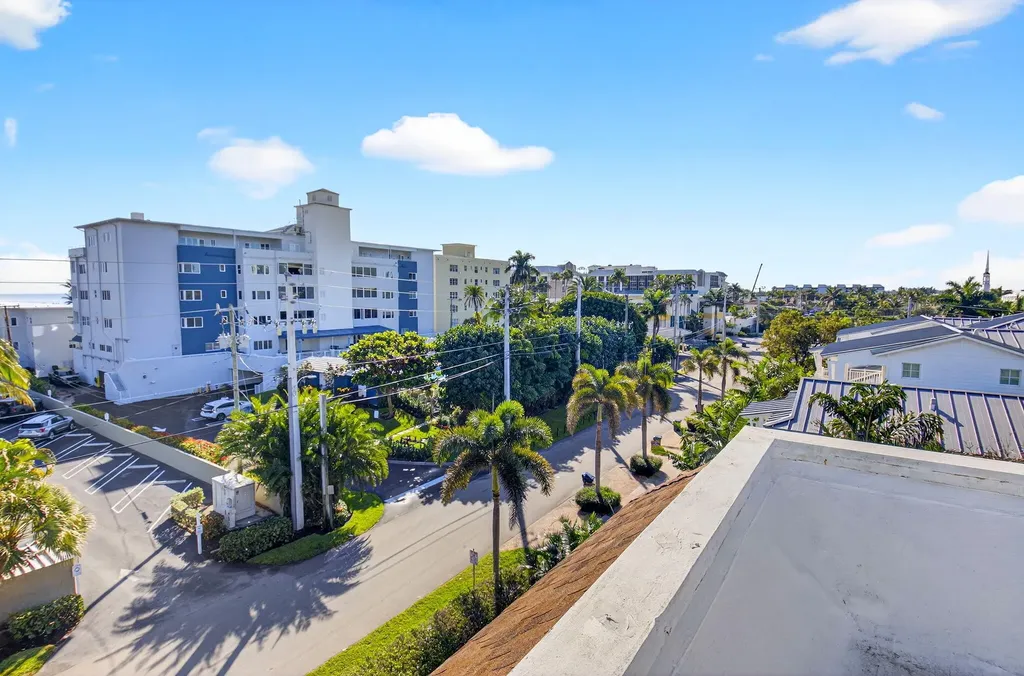 122 Andrews Avenue Delray Beach FL 33483