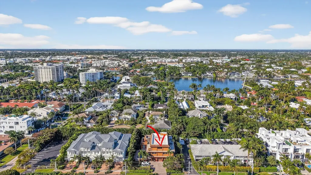 122 Andrews Avenue Delray Beach FL 33483