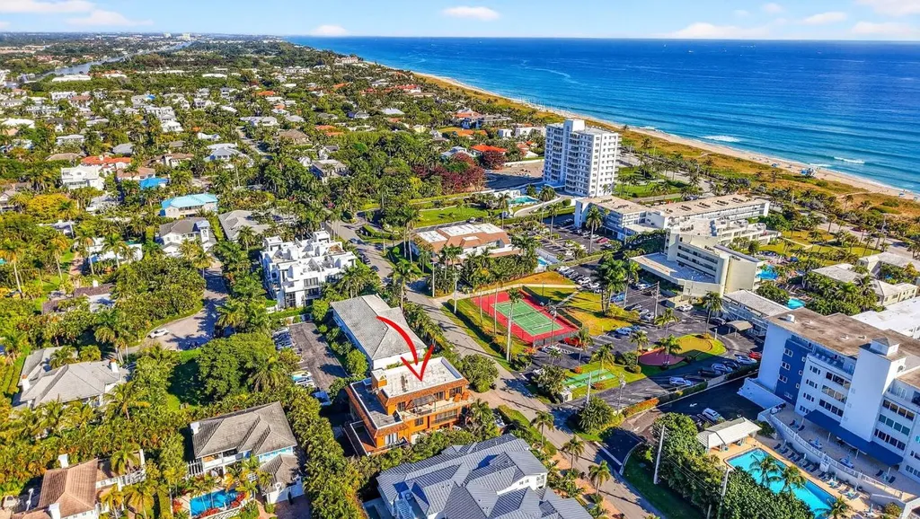 122 Andrews Avenue Delray Beach FL 33483