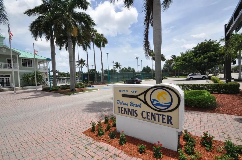 122 Andrews Avenue Delray Beach FL 33483