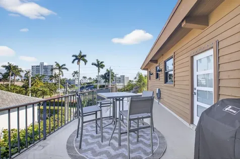 122 Andrews Avenue Delray Beach FL 33483