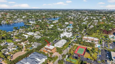 122 Andrews Avenue Delray Beach FL 33483