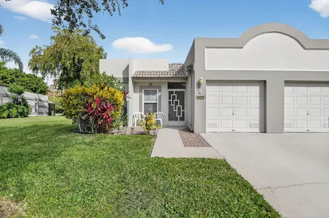 9215 Flynn Circle Boca Raton FL 33496