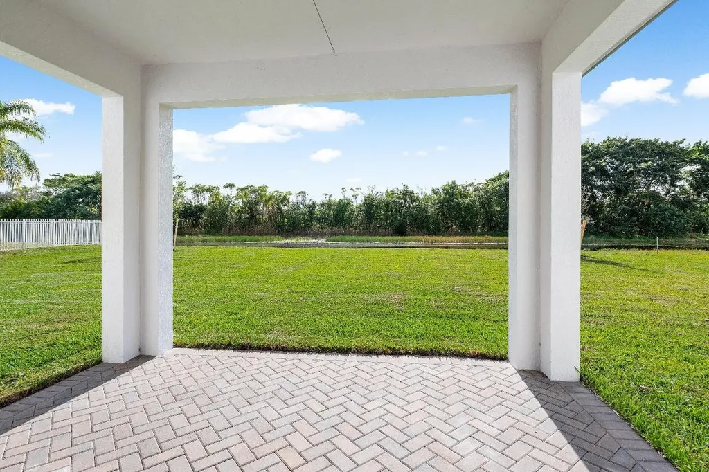 6843 Cobia Circle Boynton Beach FL 33437