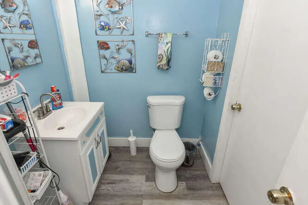 317 N D Street E Lake Worth Beach FL 33460