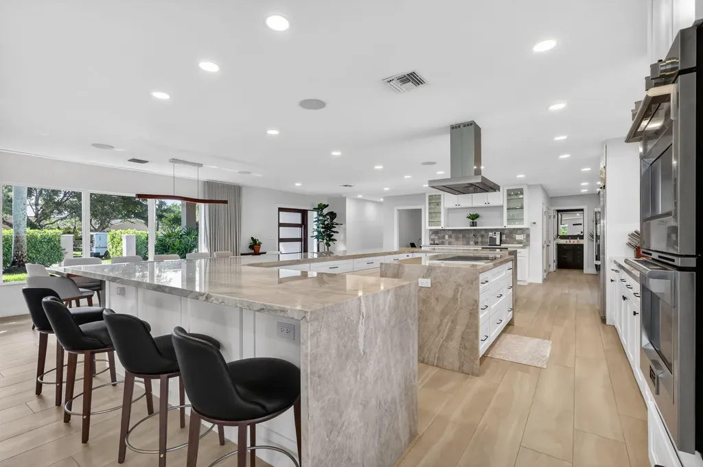 937 SW 34th Court Boynton Beach FL 33435