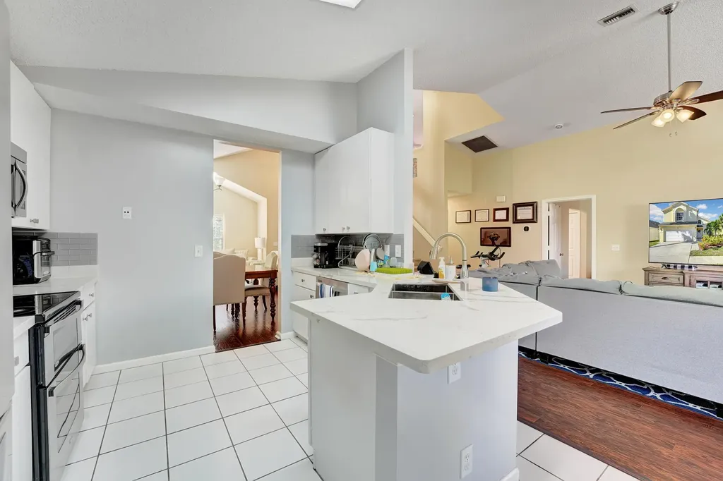 2008 Normandy Circle West Palm Beach FL 33409