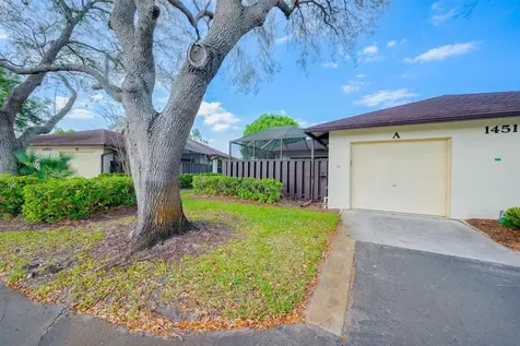1451 Captains Walk Fort Pierce FL 34950