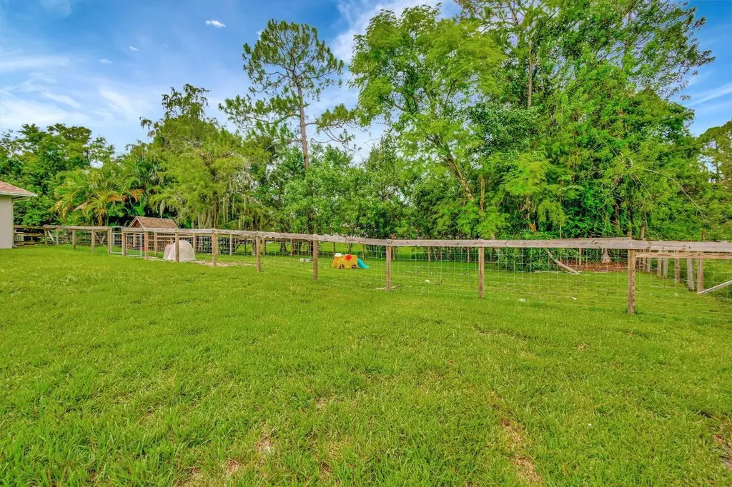 16181 81st Lane N Loxahatchee FL 33470