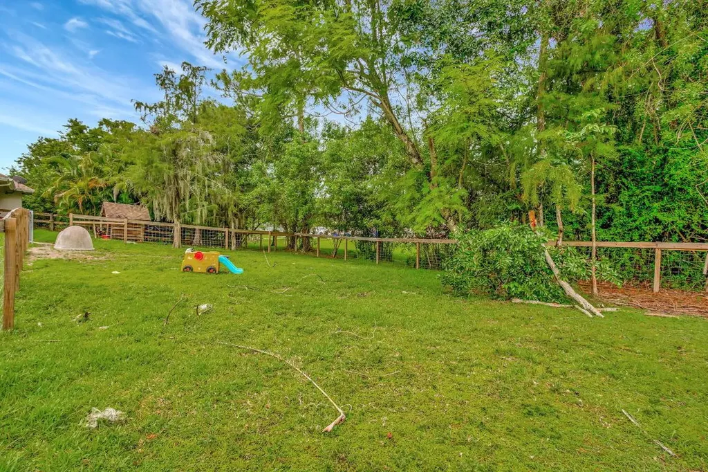 16181 81st Lane N Loxahatchee FL 33470