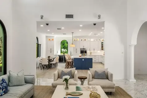 18385 SE Village Circle Jupiter FL 33469