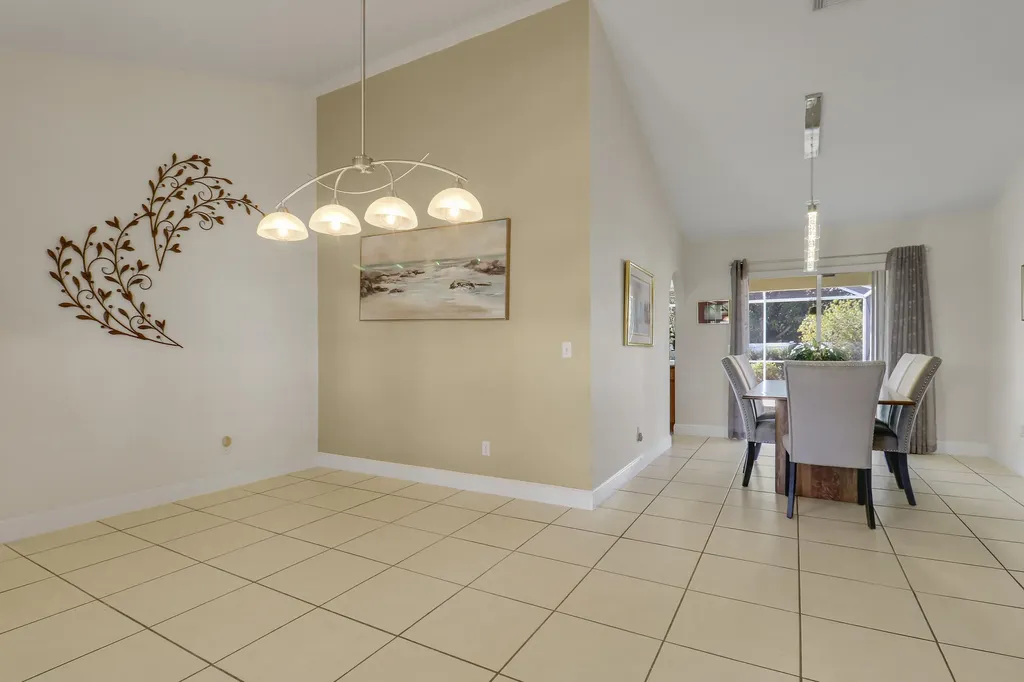 2374 SW Chateau Terrace Port St Lucie FL 34953