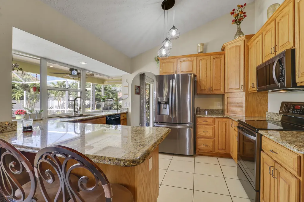 2374 SW Chateau Terrace Port St Lucie FL 34953