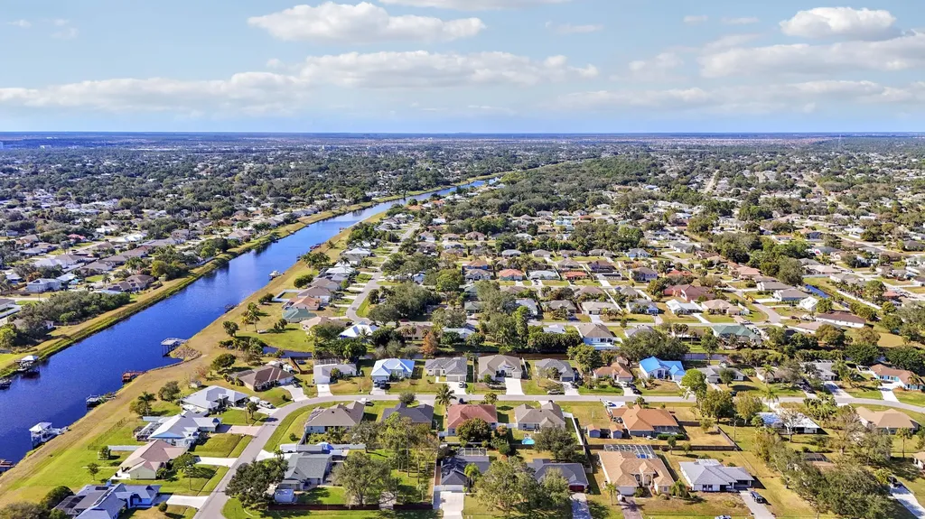 2374 SW Chateau Terrace Port St Lucie FL 34953