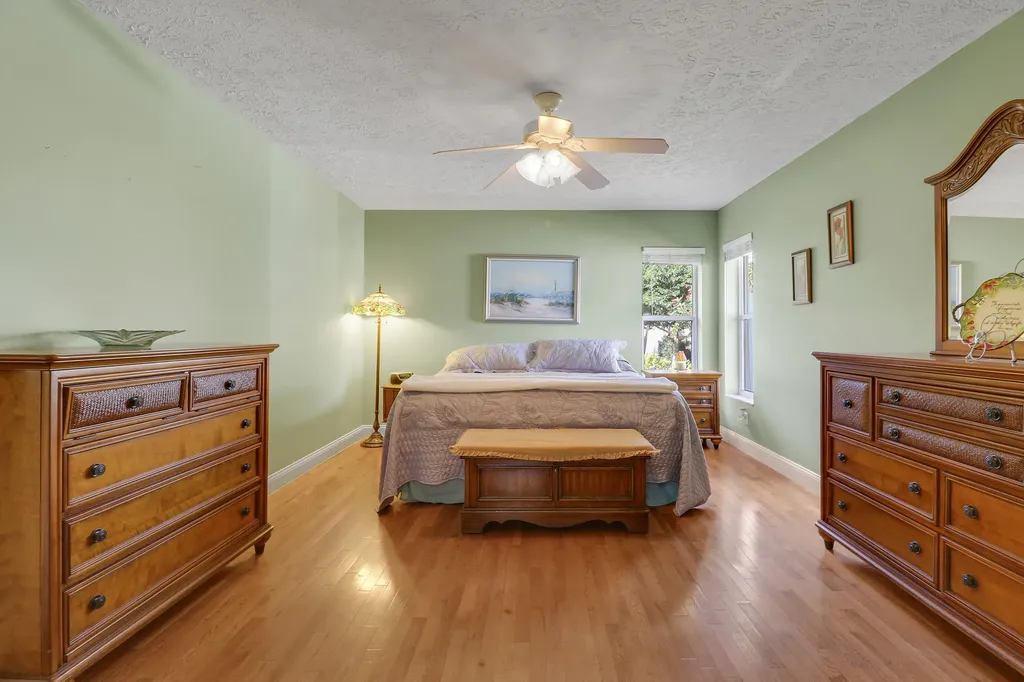 2374 SW Chateau Terrace Port St Lucie FL 34953