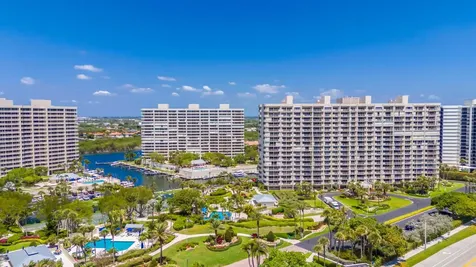 4301 N Ocean Boulevard Boca Raton FL 33431