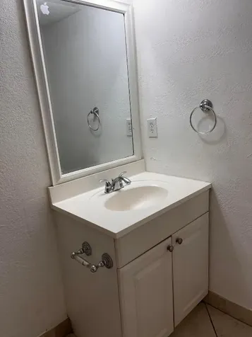 208 Wimbledon Lake Drive Plantation FL 33324