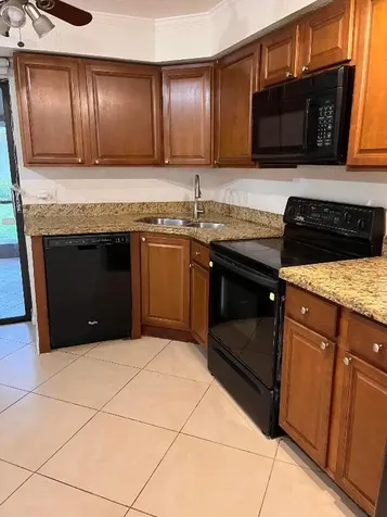 208 Wimbledon Lake Drive Plantation FL 33324