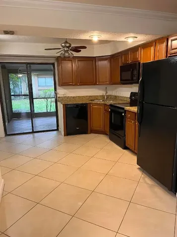 208 Wimbledon Lake Drive Plantation FL 33324