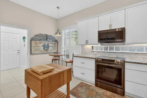 645 NW Venetto Court Port St Lucie FL 34986