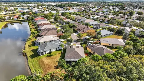 645 NW Venetto Court Port St Lucie FL 34986