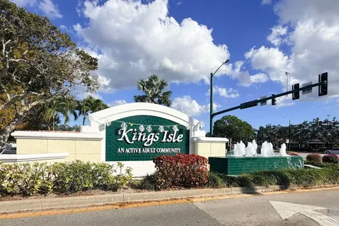 645 NW Venetto Court Port St Lucie FL 34986