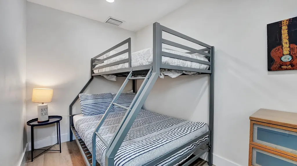218 NE 10th Street Delray Beach FL 33444