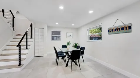 218 NE 10th Street Delray Beach FL 33444