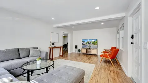 218 NE 10th Street Delray Beach FL 33444