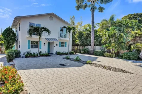 218 NE 10th Street Delray Beach FL 33444