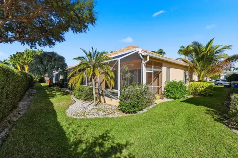 7954 SE Hempstead Circle Hobe Sound FL 33455