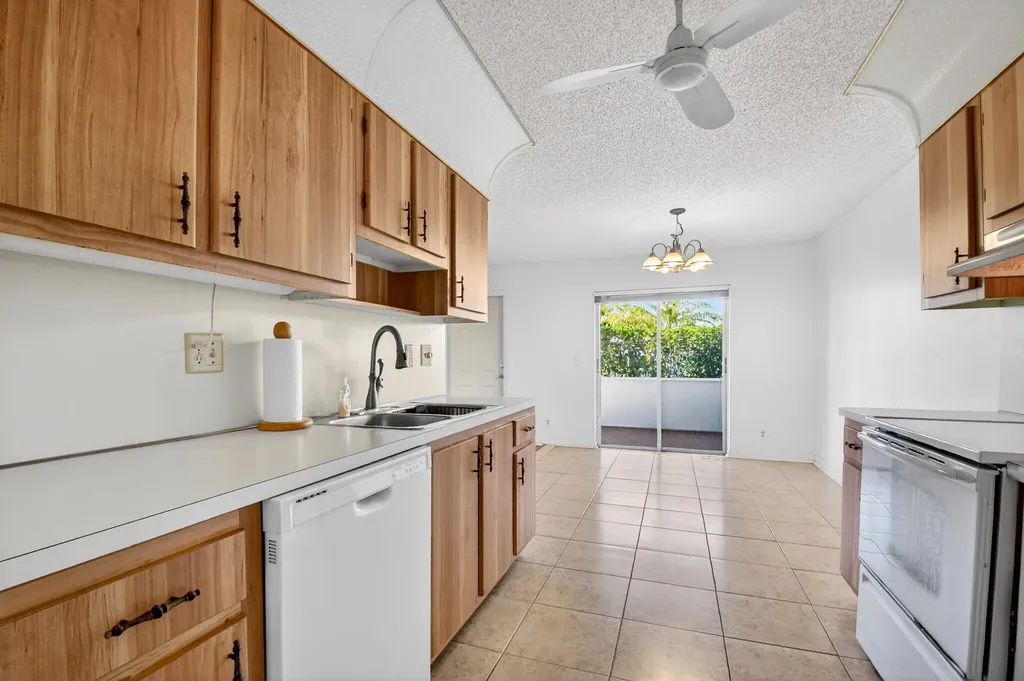 3454 Americo Drive West Palm Beach FL 33417
