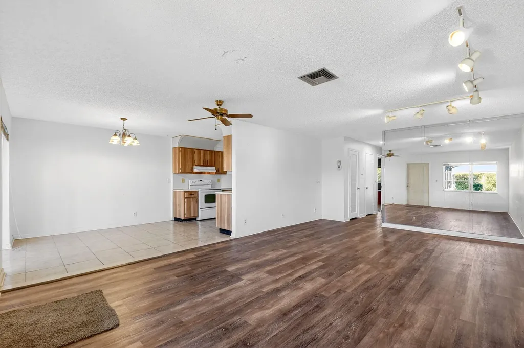 3454 Americo Drive West Palm Beach FL 33417