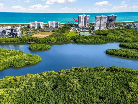 5051 N Highway A1a Hutchinson Island FL 34949