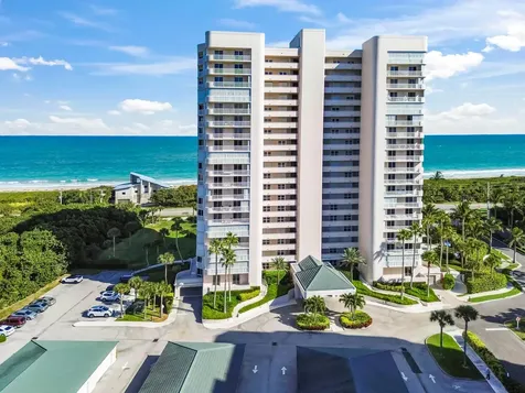 5051 N Highway A1a Hutchinson Island FL 34949