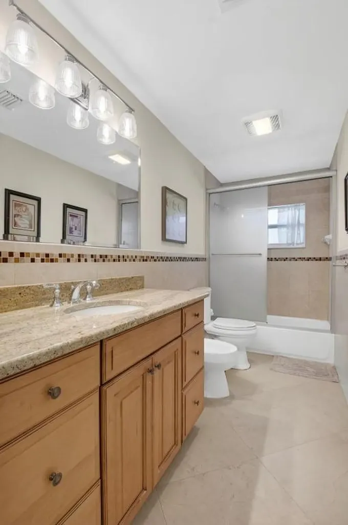 6303 Stanley Lane Delray Beach FL 33484