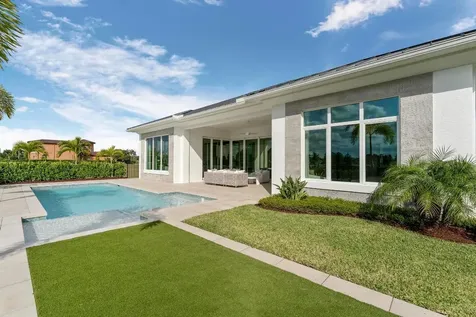 106 SE Via San Marino Port St Lucie FL 34984