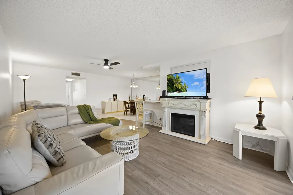 14604 Canalview Drive Delray Beach FL 33484
