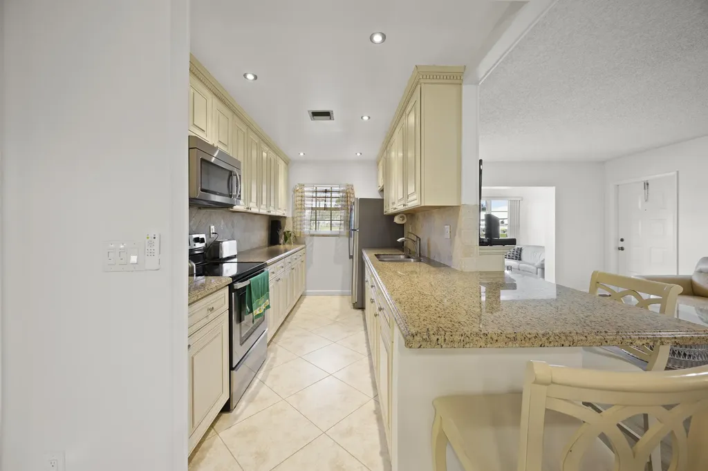 14604 Canalview Drive Delray Beach FL 33484
