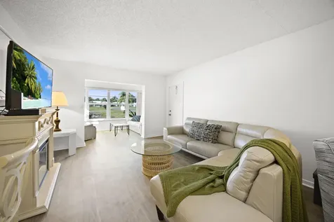 14604 Canalview Drive Delray Beach FL 33484